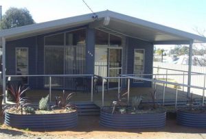 The Real McCoy Holiday Accommodation - Accommodation Broken Hill